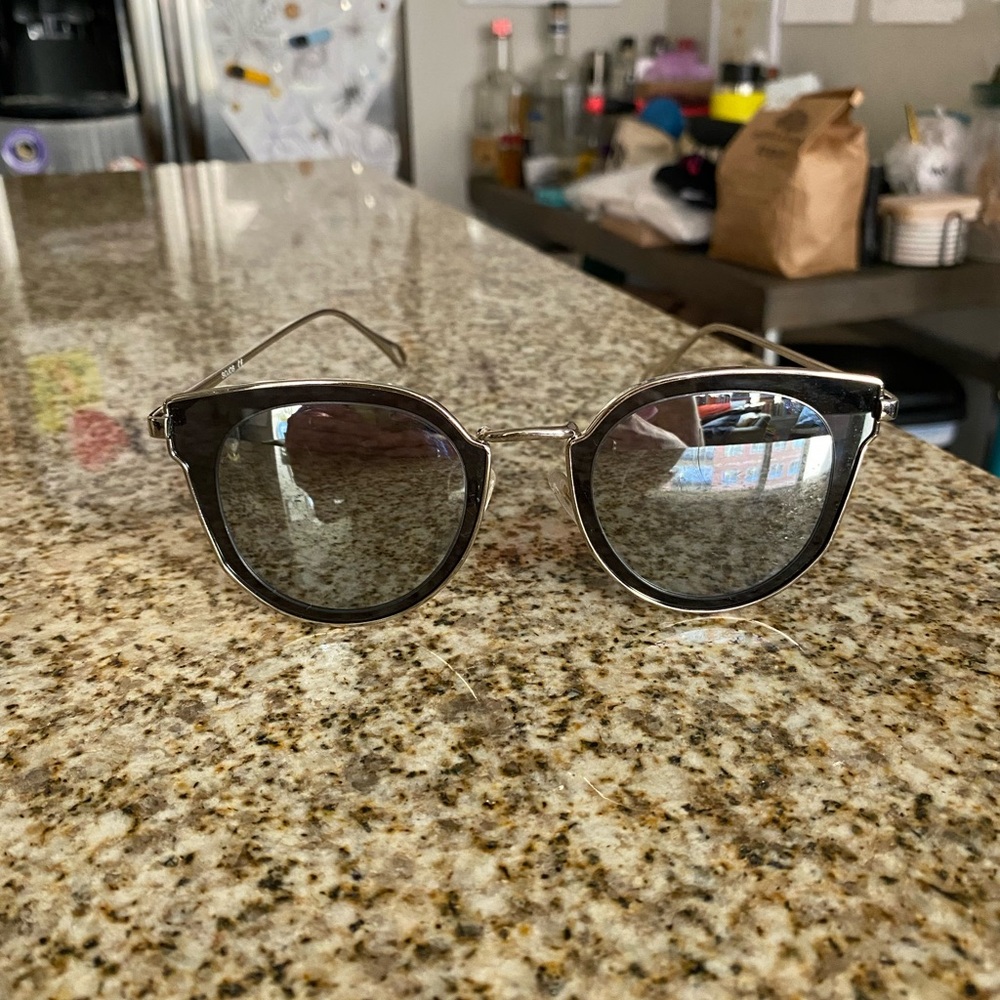 super cute reflective sunglasses - Picture 10 of 10